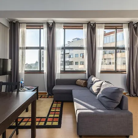 Poem Studio - Fully Equipped Apartment *